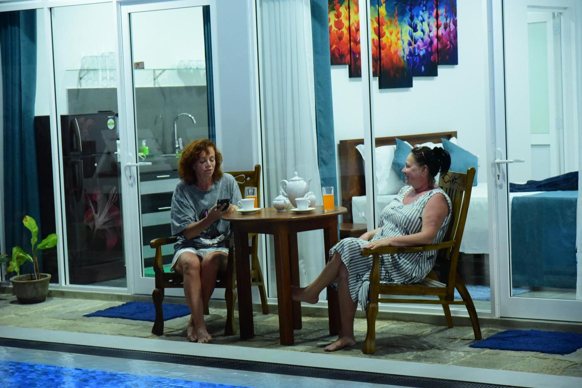 Di Sicuro Tourist Inn Hikkaduwa Exteriör bild