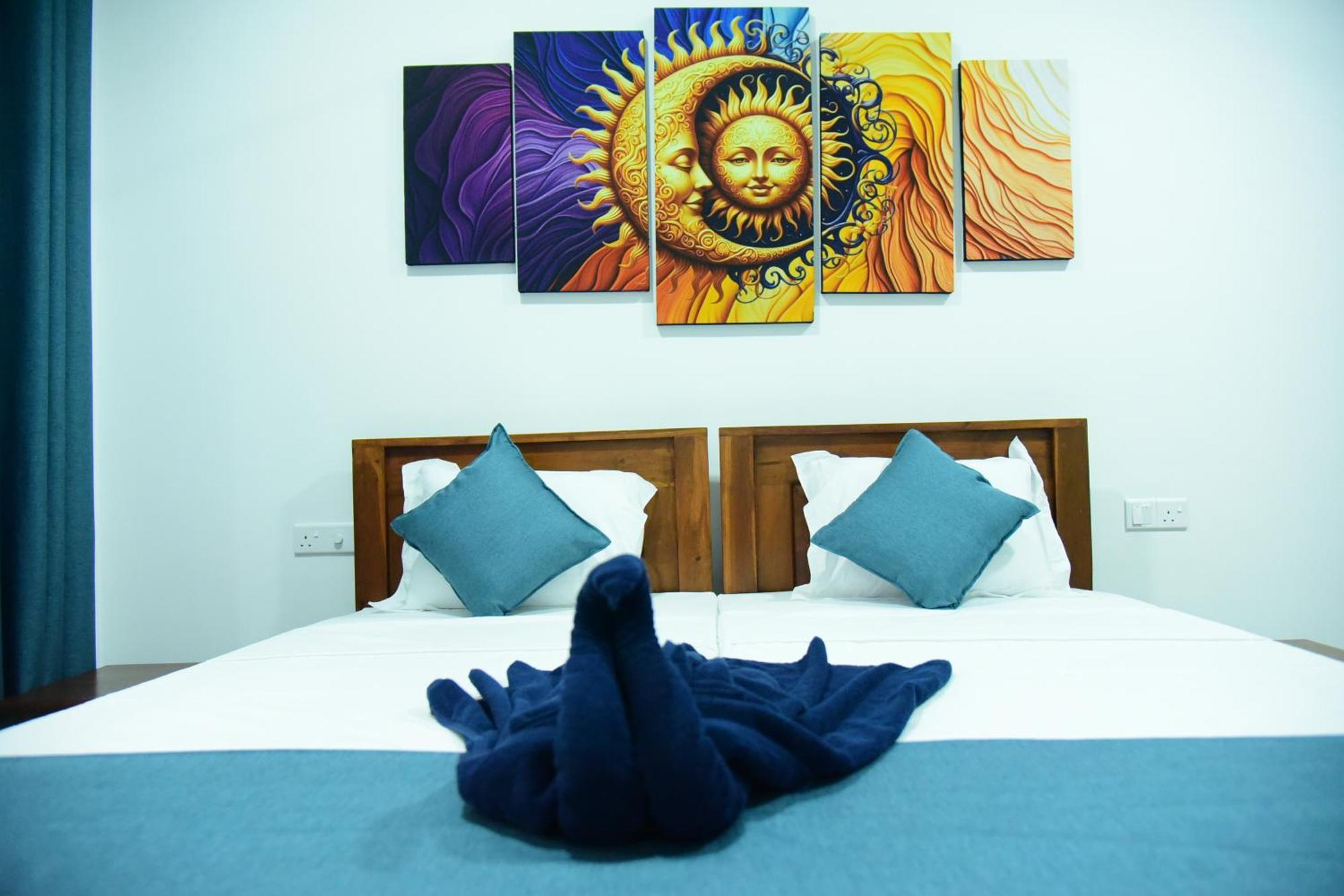 Di Sicuro Tourist Inn Hikkaduwa Exteriör bild